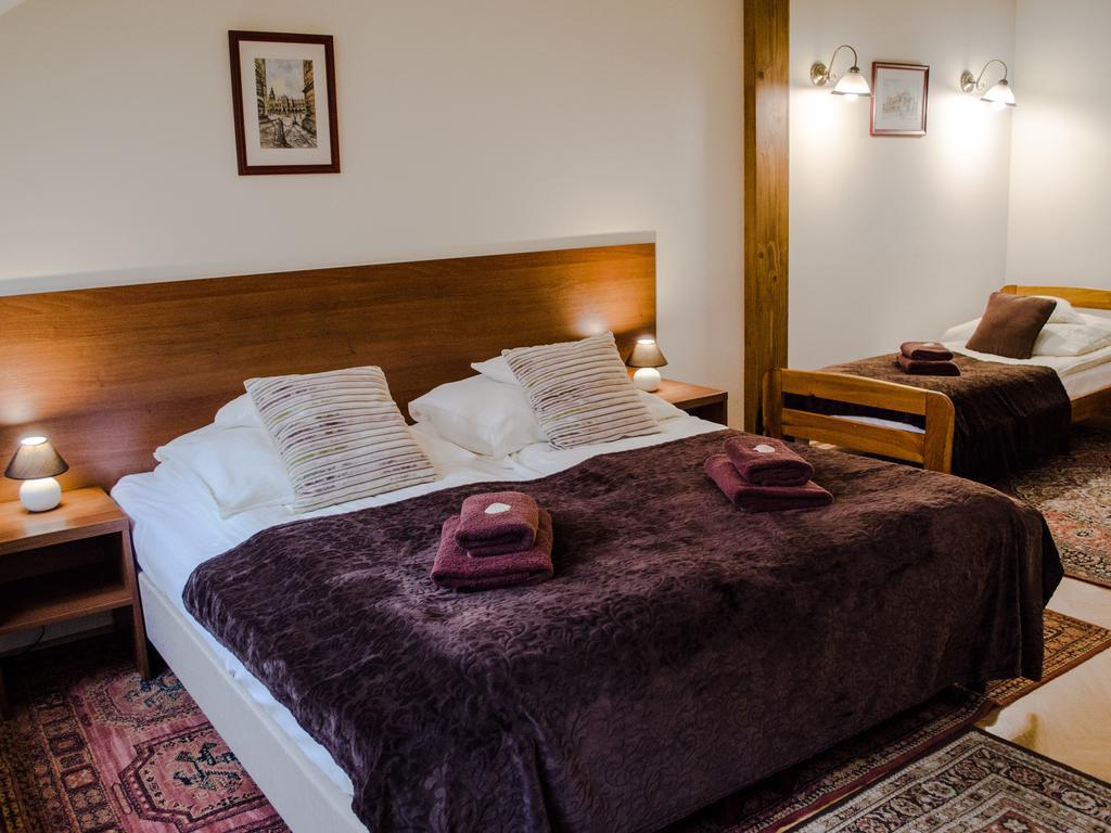 Royal Route 29 Comfort Rooms Cracóvia Exterior foto