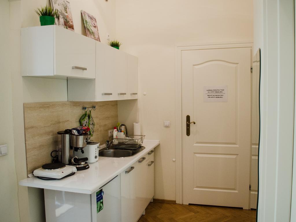 Royal Route 29 Comfort Rooms Cracóvia Exterior foto