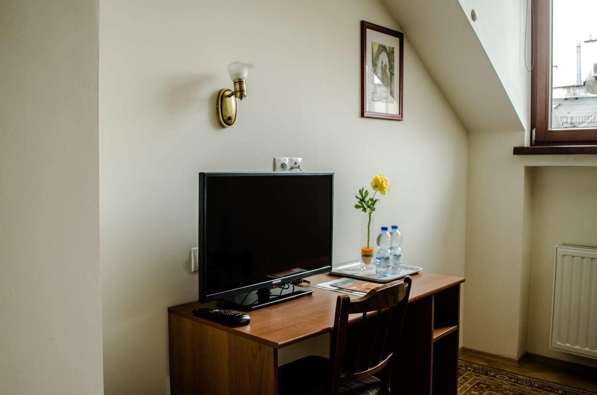 Royal Route 29 Comfort Rooms Cracóvia Exterior foto