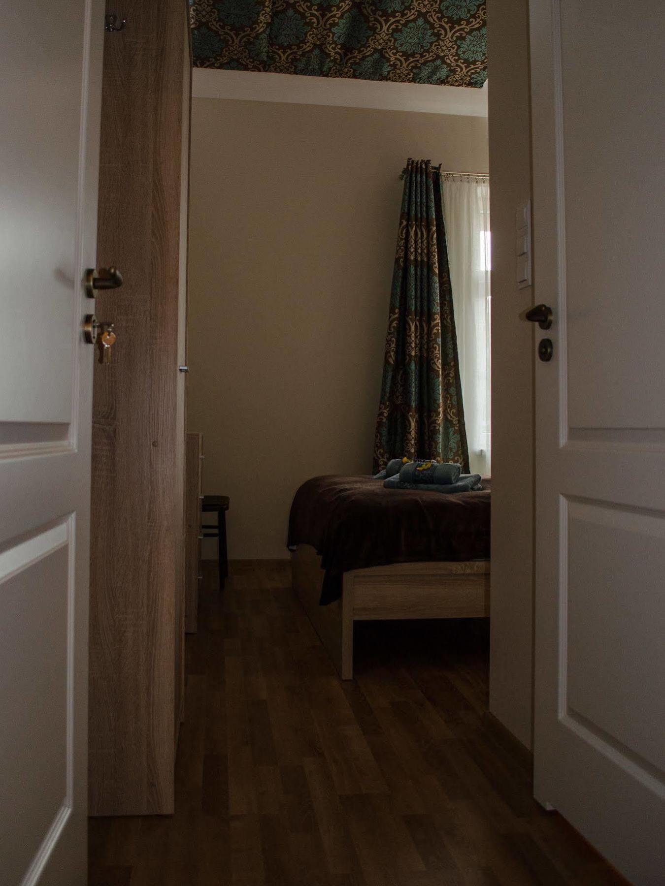 Royal Route 29 Comfort Rooms Cracóvia Exterior foto
